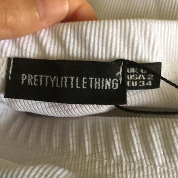 Prettylittlethings NWT White Tennis Ruche tie Tube Top - Picture 10 of 10